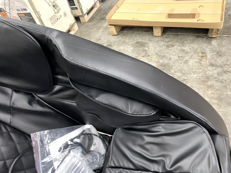 #2302-•-land-honor-massage-chair-sofa-image-17