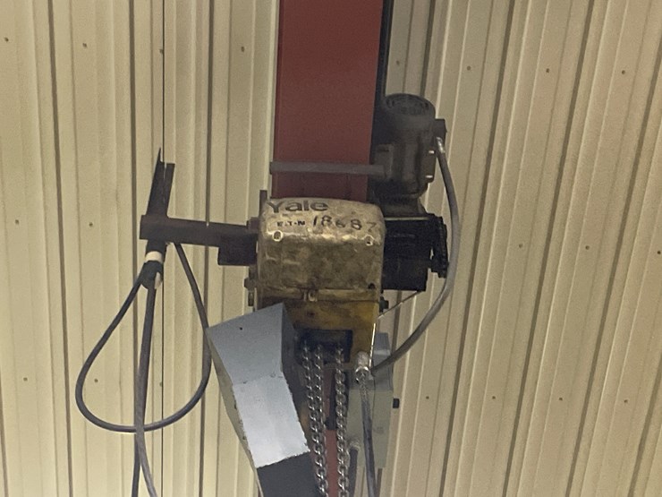 #5992-•-yale-18687-3-ton-chain-hoist-image-3