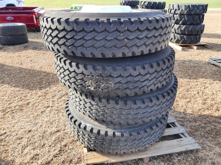 4-11rx22.5-semi-tire-rims-image-4