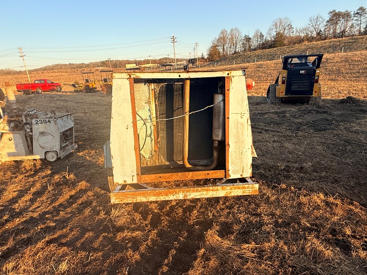 #2596-•-permavane-air-compressor-image-4