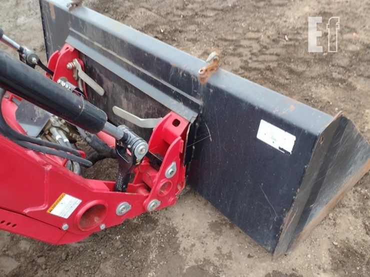 case-ih-farmall-95a-image-19