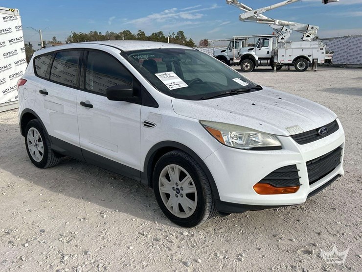 2016-ford-escape-image-2
