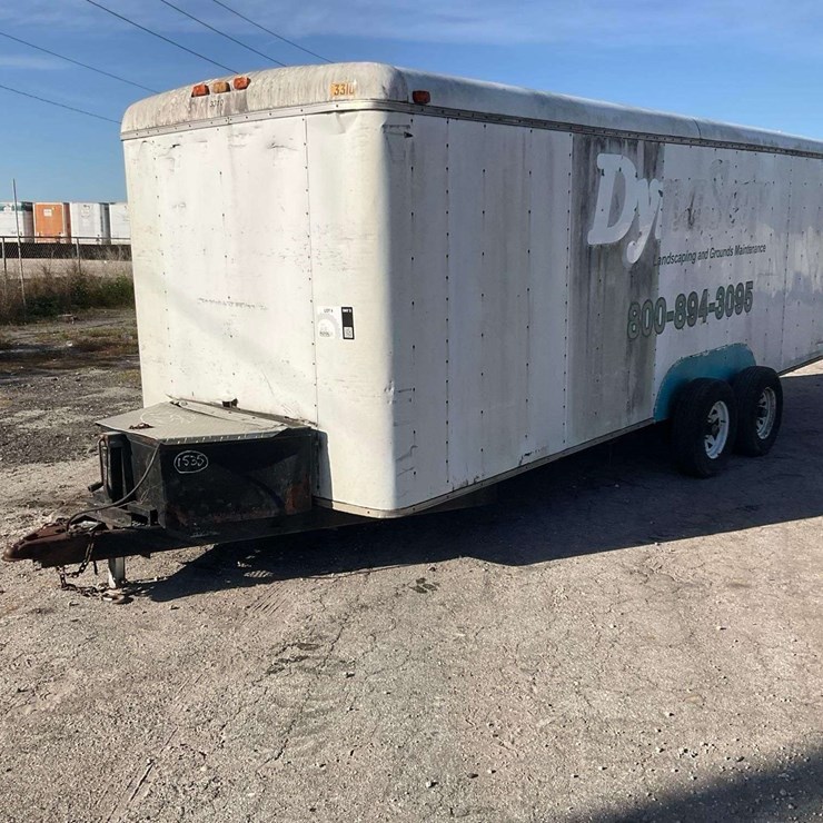 2001 Sun Coast Trailers T/A Enclosed Trailer