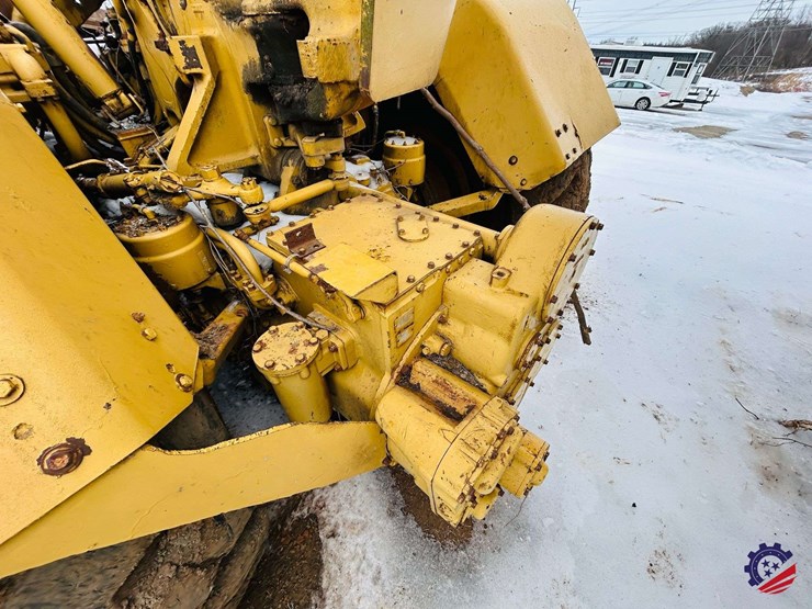 caterpillar-621-image-37