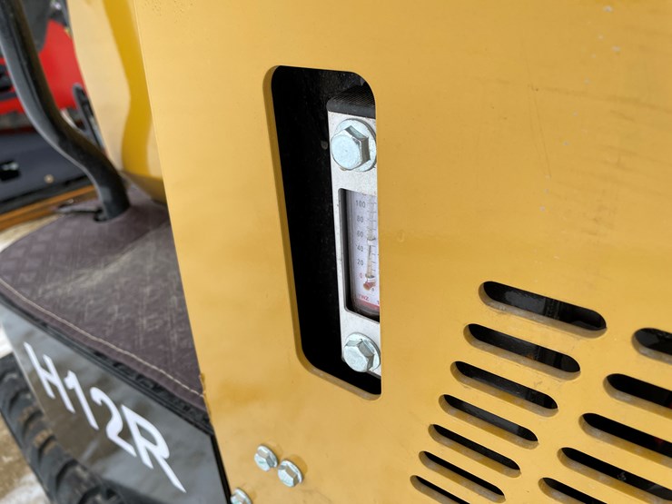 #106-•-new-cfg-industrial-mini-excavator-image-29