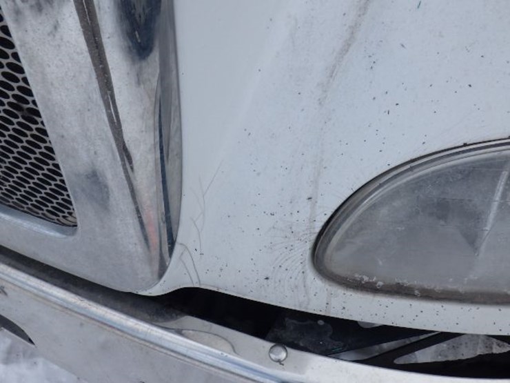 2014-peterbilt-386-image-2