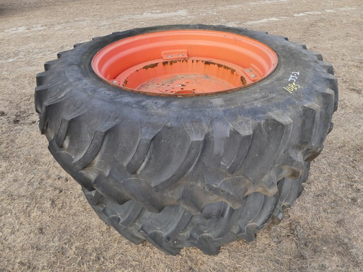 two-16.9-38-kubota-wheels-image-2