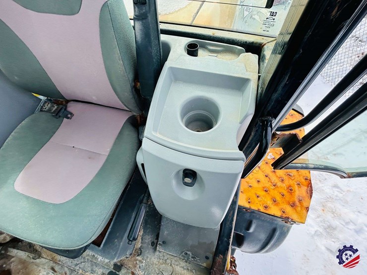 caterpillar-914m-image-103