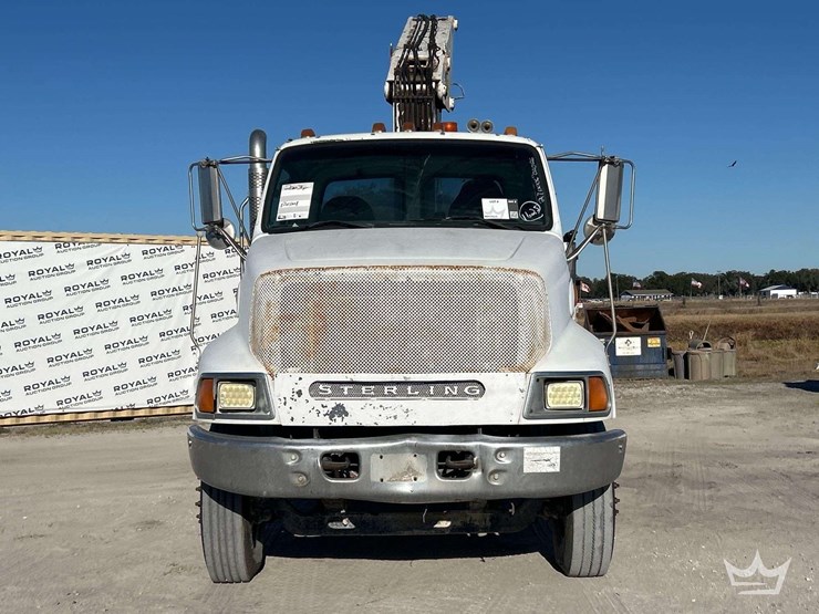 2003-sterling-l8500-image-34