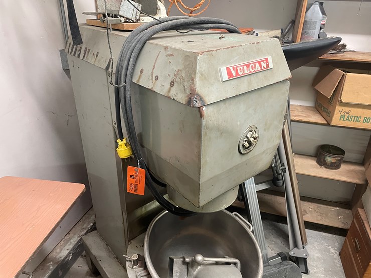 #4012-•-commercial-vulcan-mixer-image-12