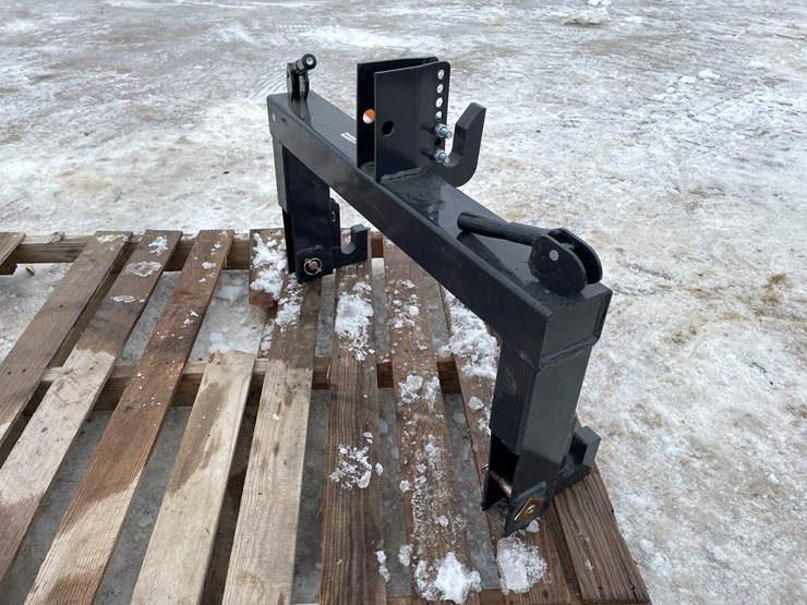 #2362-•-wolverine-class-one-tractor-quick-hitch-image-4