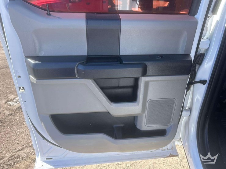 2019-ford-f250-image-25