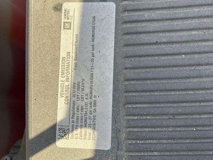 2017-chevrolet-silverado-1500-image-9