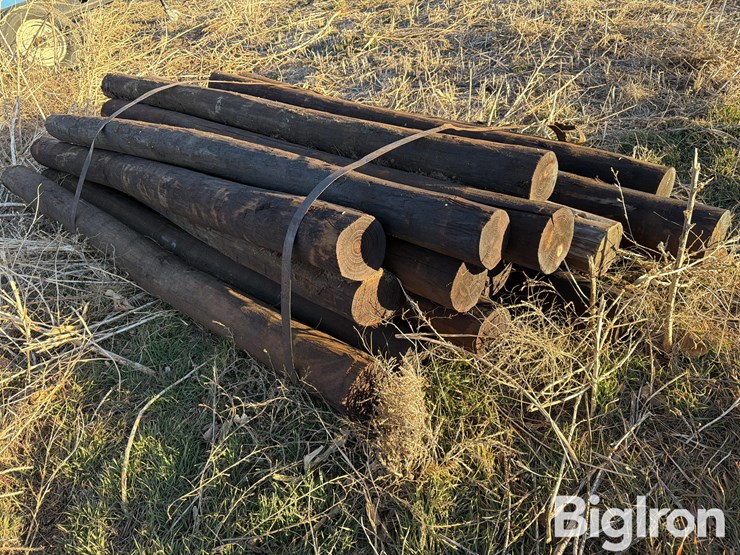 creosote-wood-posts-image-4