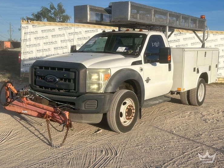 2012-ford-f450-image-1