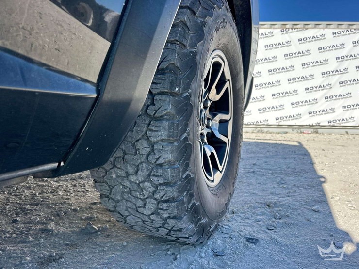 2017-dodge-1500-image-22