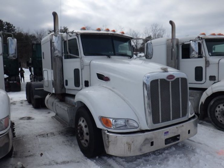 2014-peterbilt-386-image-5