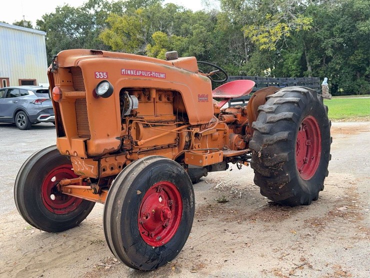 minneapolis-moline-335-image-4