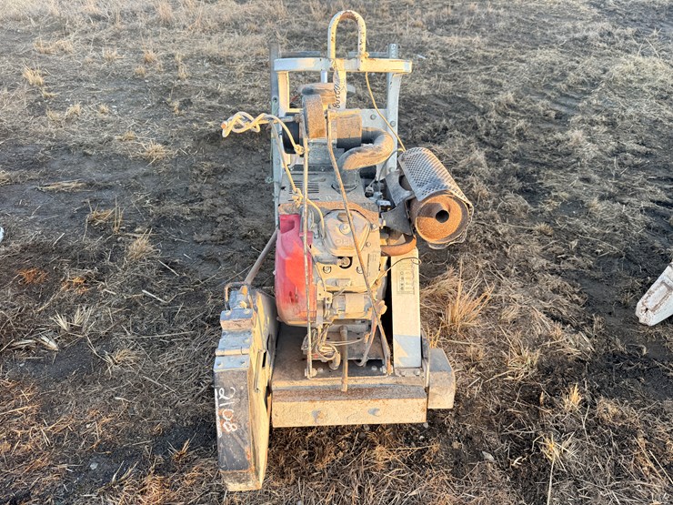 #2598-•-core-cut-cc1800xl-walk-behind-concrete-saw-image-4