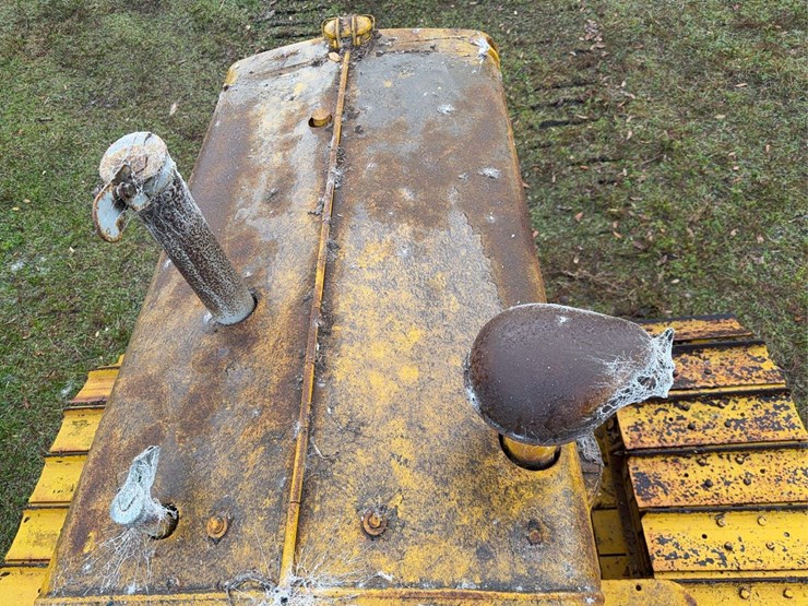 caterpillar-diesel-thirty-five-image-31