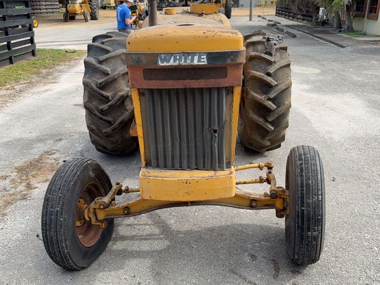 minneapolis-moline-jet-star-3-image-3