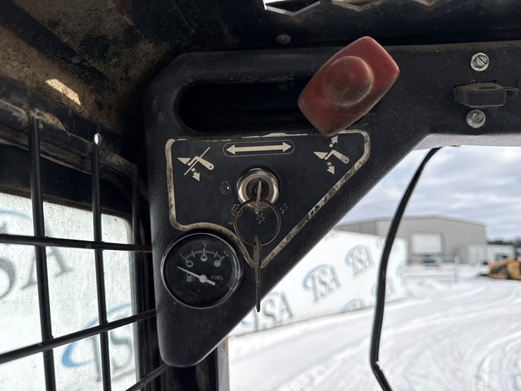 mustang-940-image-45