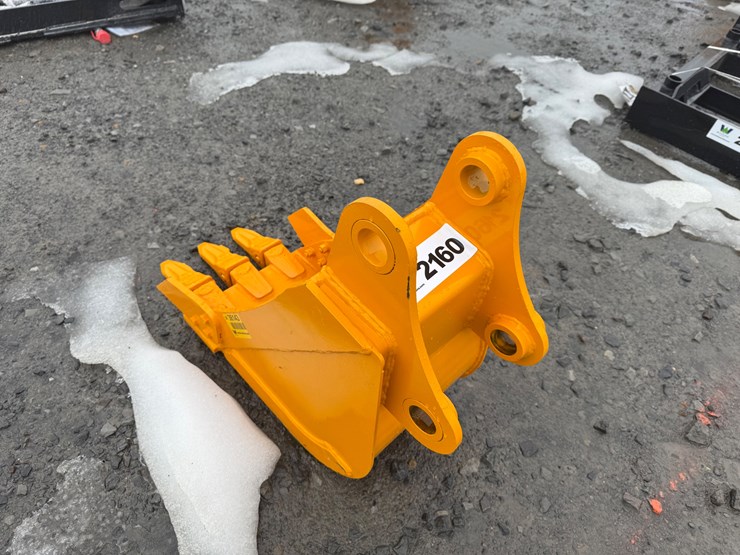 caterpillar-305-image-2