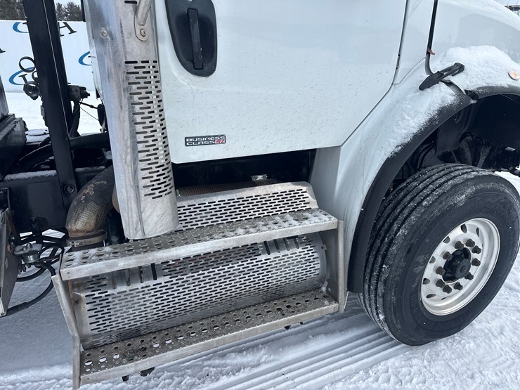 2008-caterpillar-c13-image-13