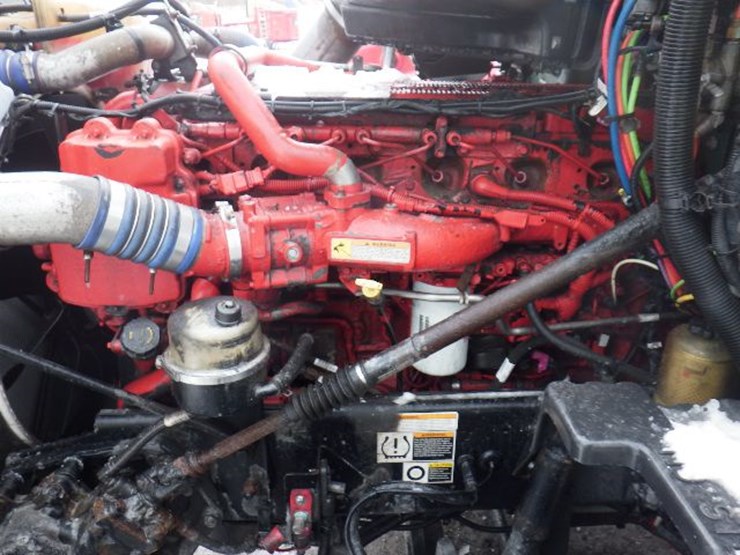 2017-peterbilt-579-image-19