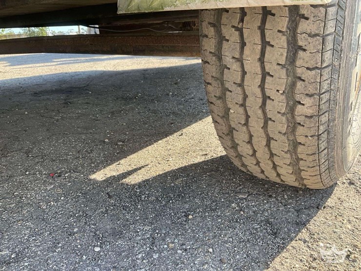 2012-sun-coast-trailers-712esb5-s/a-enclosed-trailer-image-11