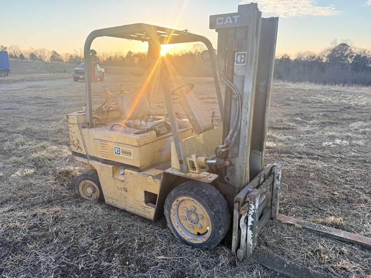 #2591-•-caterpillar-v60dstr-forklift-image-6