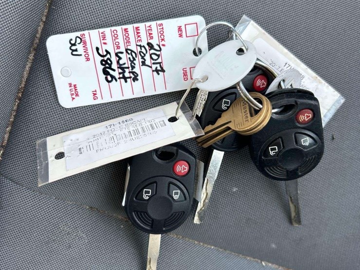 2017-ford-escape-image-24