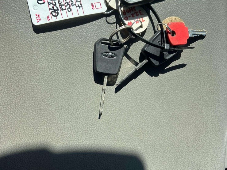 2017-ford-f150-image-23