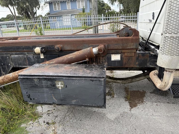 1999-mack-rd600-image-9