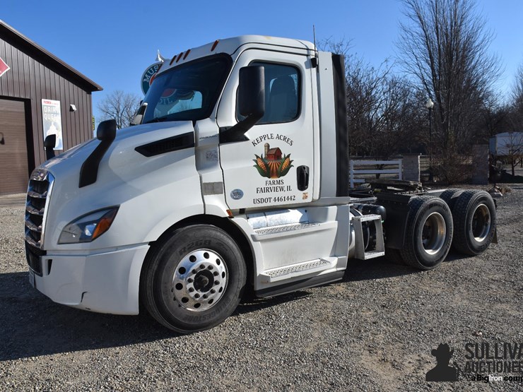 2019-freightliner-cascadia-116-t/a-truck-tractor-image-1