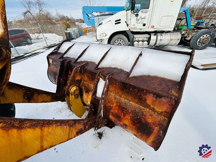 caterpillar-914m-image-93