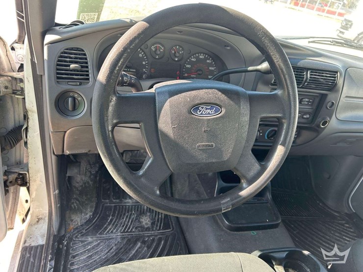 2011-ford-ranger-image-11