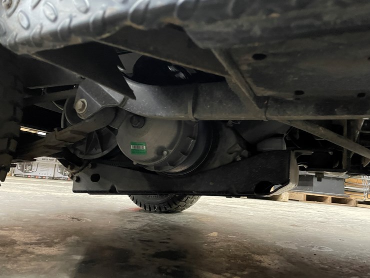 #301-•-cushman-hauler-1200-gas-golf-cart-image-29