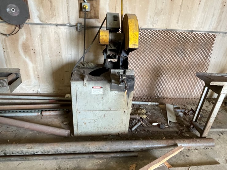 #5916-•-everett-industries-metal-chop-saw-image-2