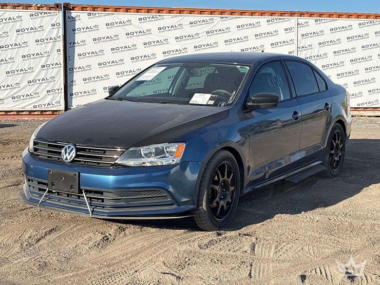 2016-lincoln-mkt-image-21