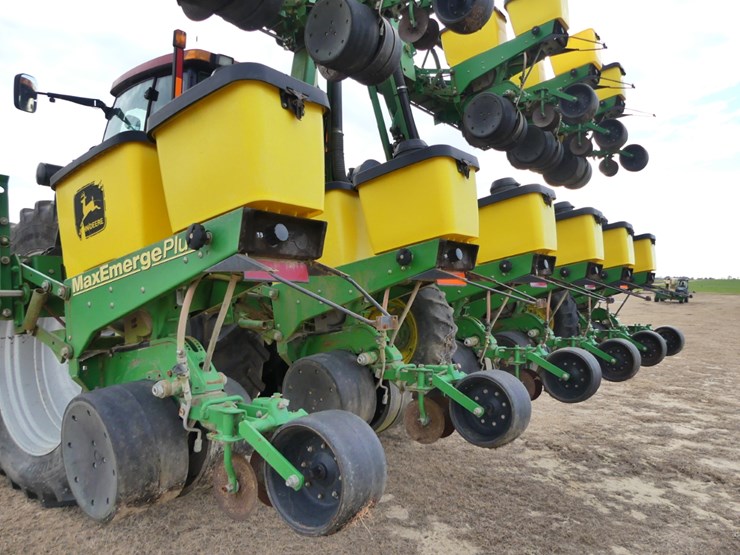 john-deere-1720-image-3