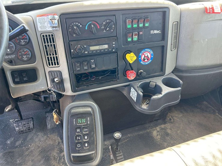 2013-international-workstar-7400-image-17