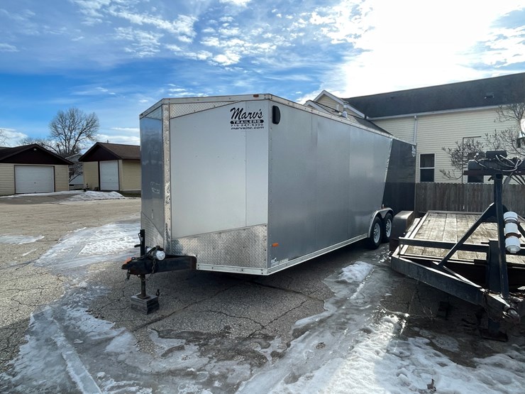 #4004-•-2016-enclosed-24'-rc-trailer-(has-wi-title)-image-1