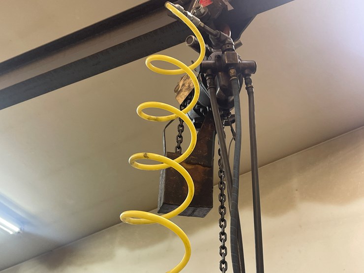 #5980-•-air-hoist-image-5
