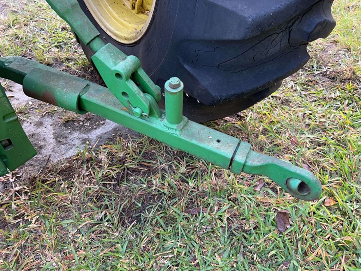 john-deere-3020-image-47