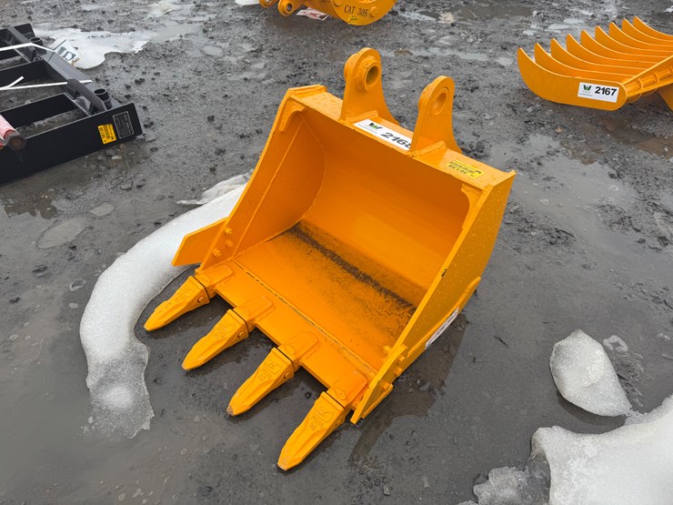 caterpillar-305-image-1