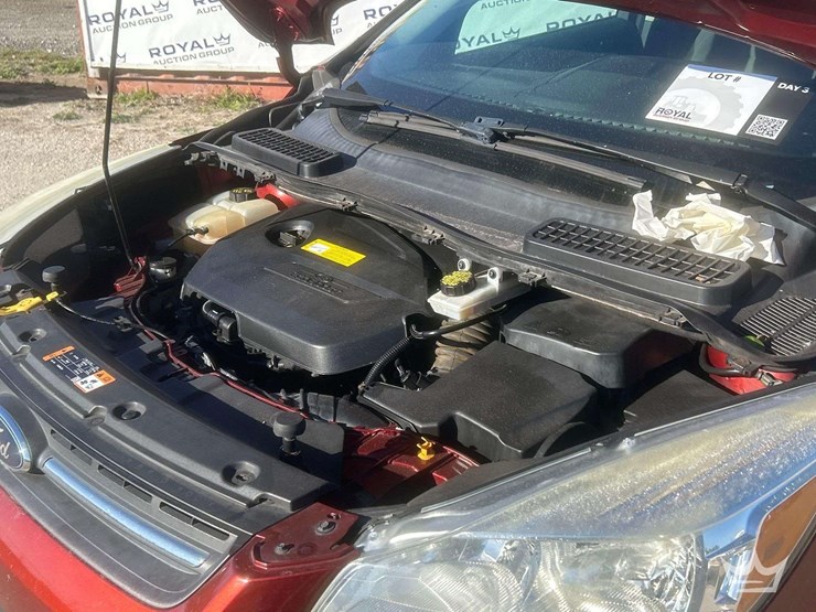 2016-ford-escape-image-7