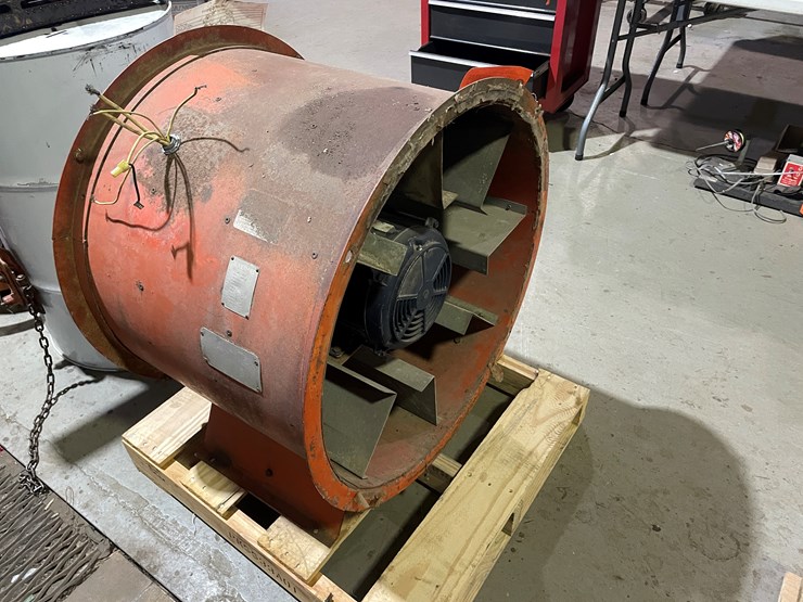 #7015-•-baldor-barn-fan-image-3