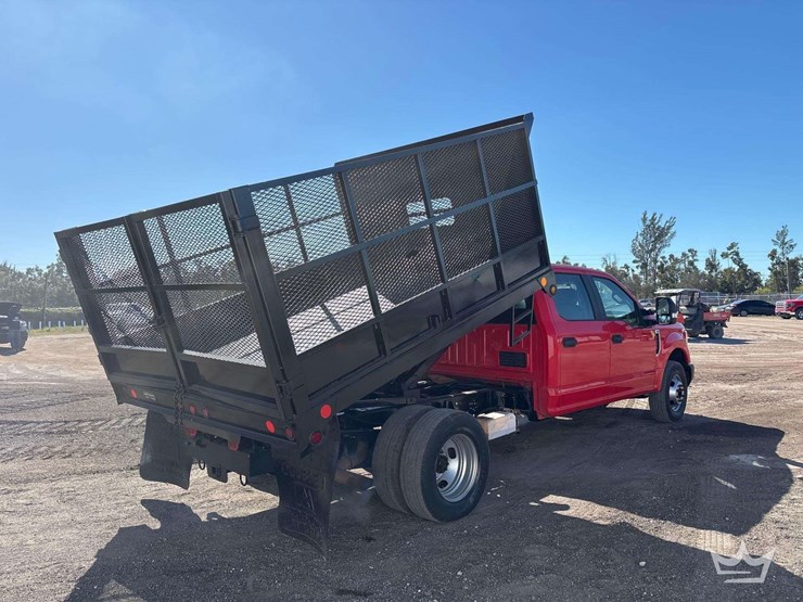 2018-ford-f350-image-4