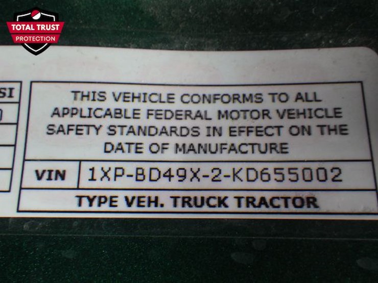 2019-peterbilt-579-image-18